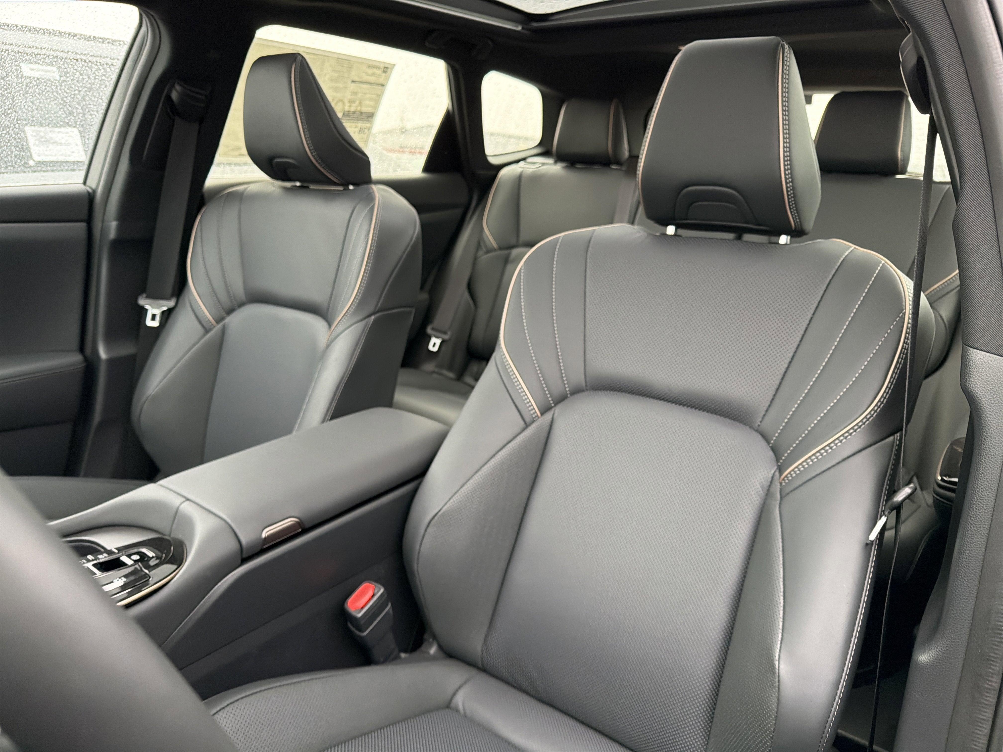 2025 Toyota Toyota Crown Signia Limited