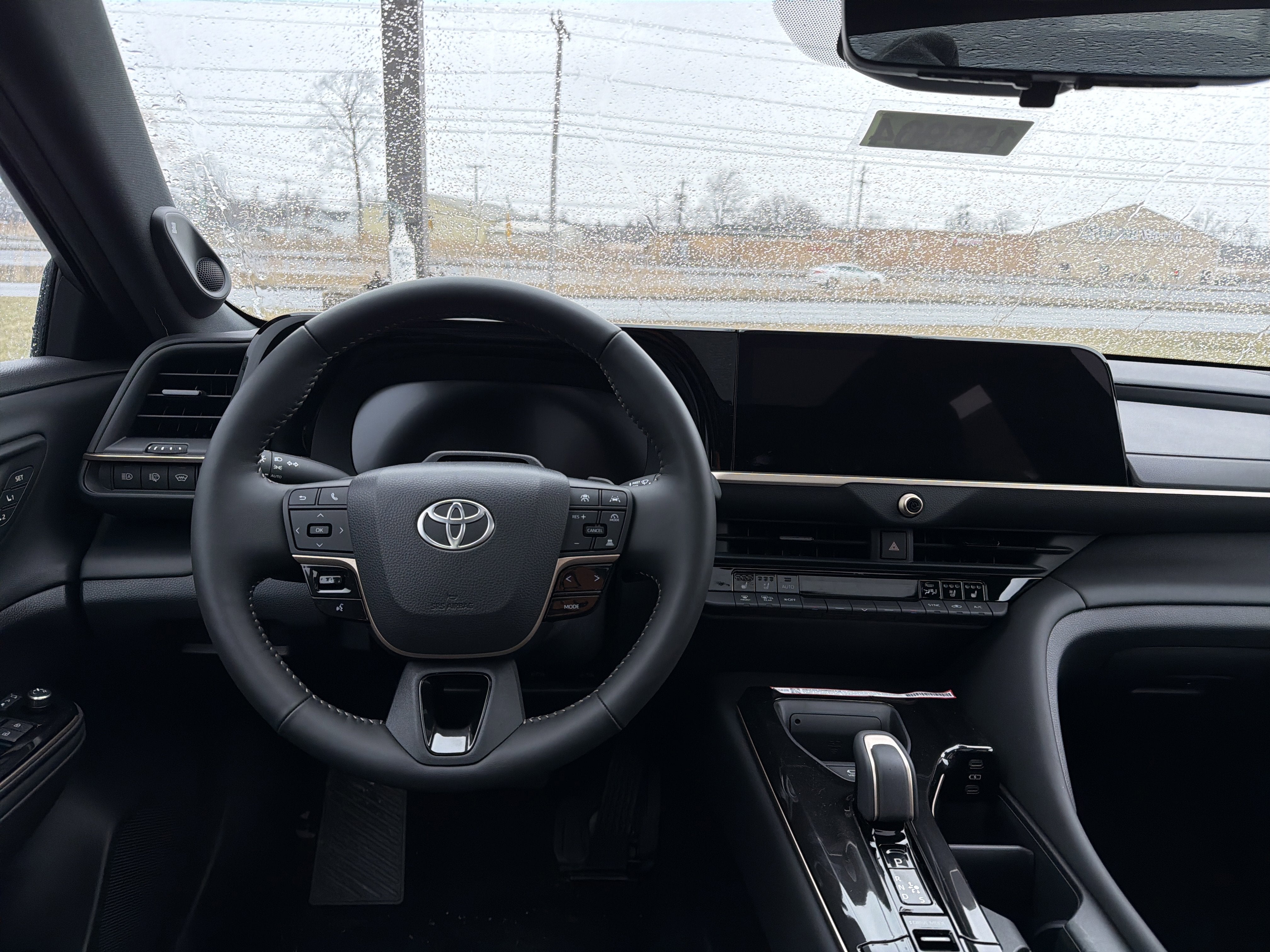 2025 Toyota Toyota Crown Signia Limited