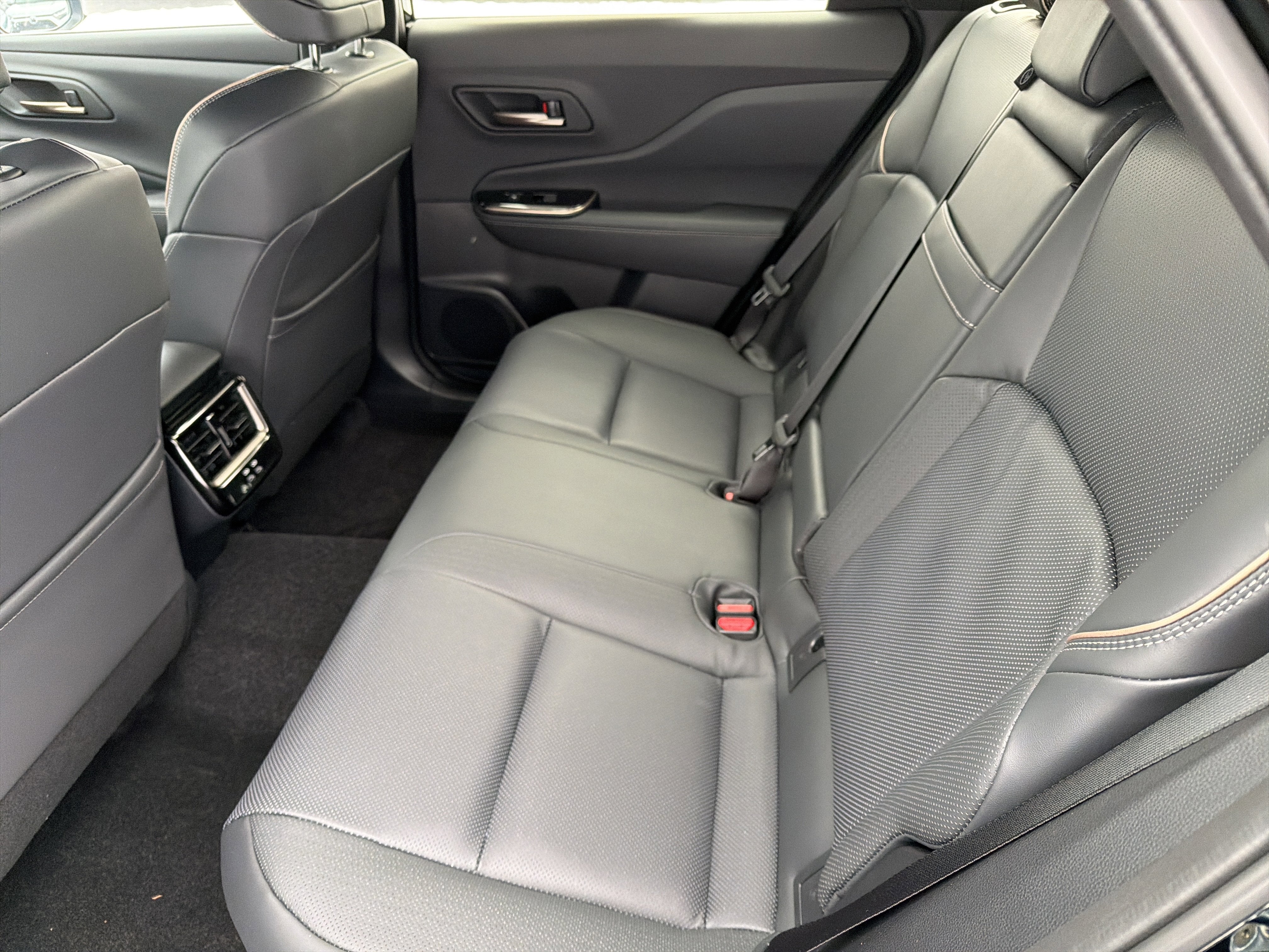 2025 Toyota Toyota Crown Signia XLE