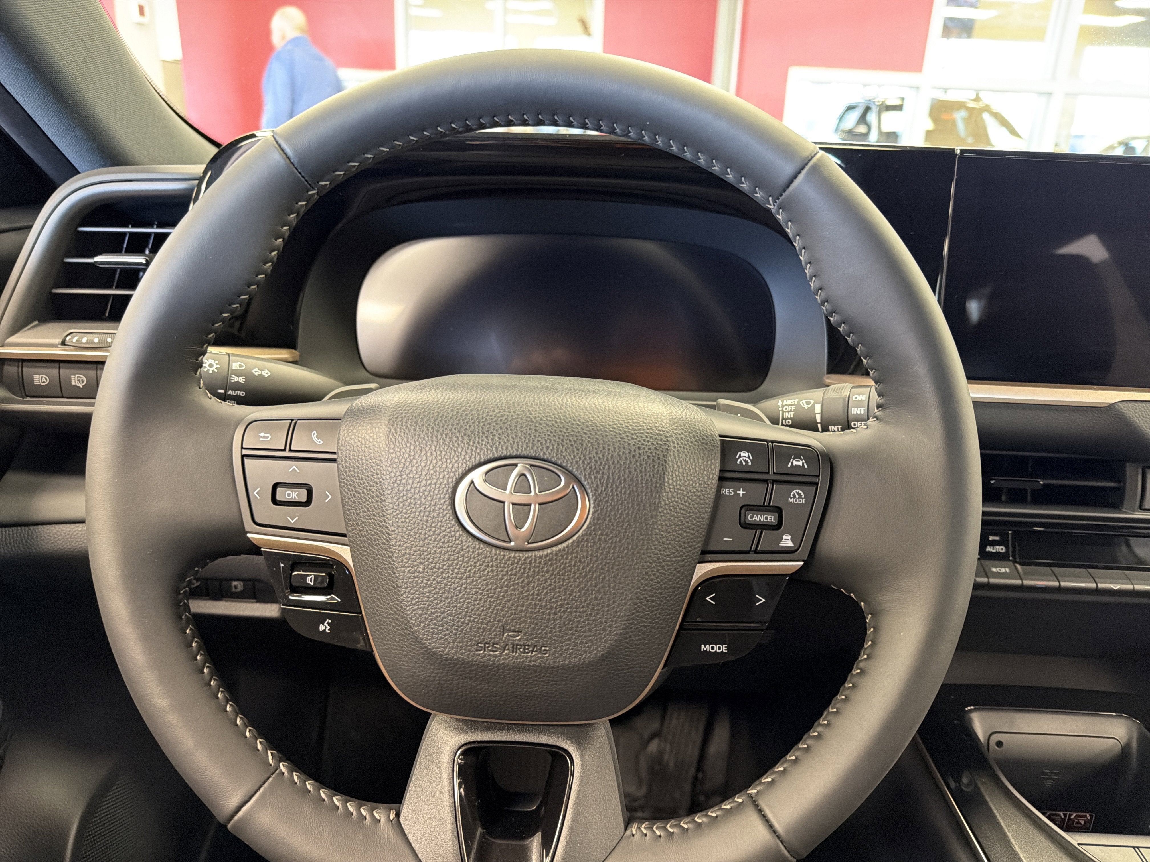 2025 Toyota Toyota Crown Signia XLE