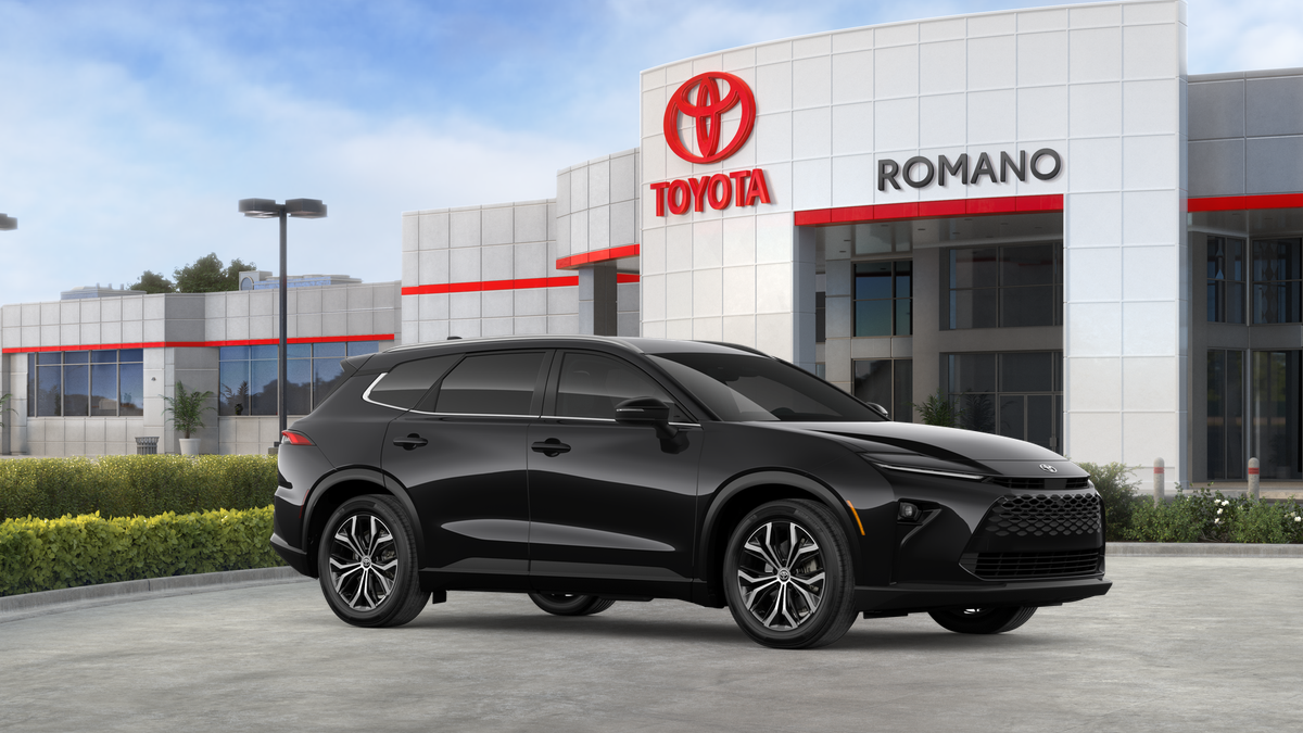 2025 Toyota Toyota Crown Signia XLE