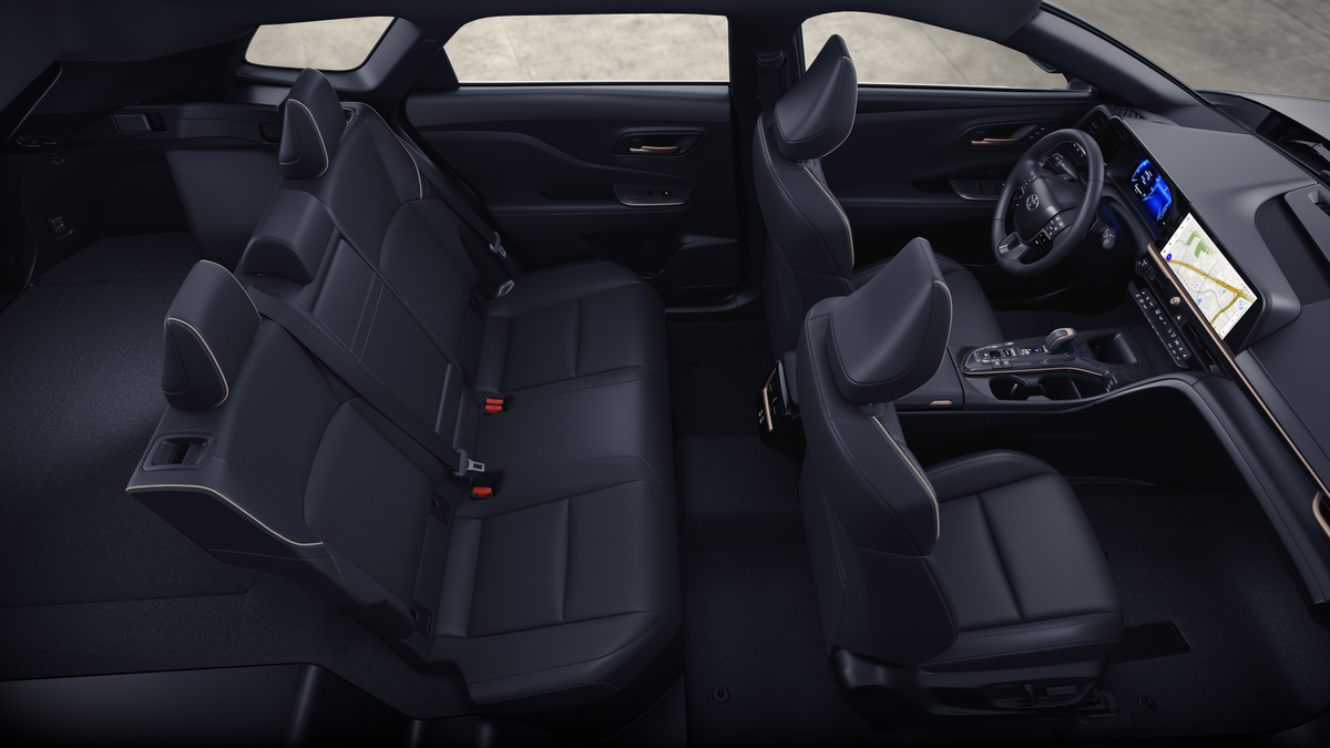 2025 Toyota Toyota Crown Signia XLE