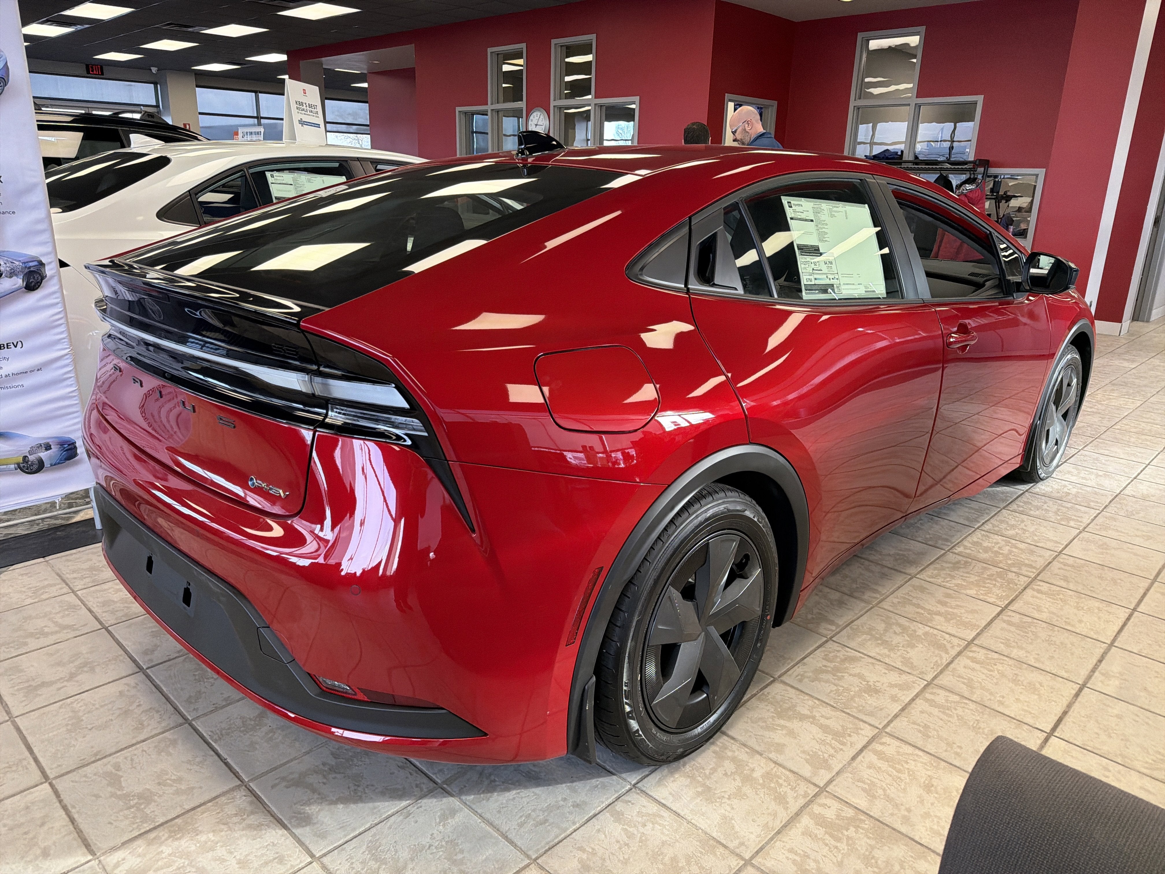 2026 Toyota Prius Plug-in Hybrid SE