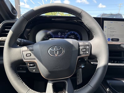 2026 Toyota Toyota Crown Platinum