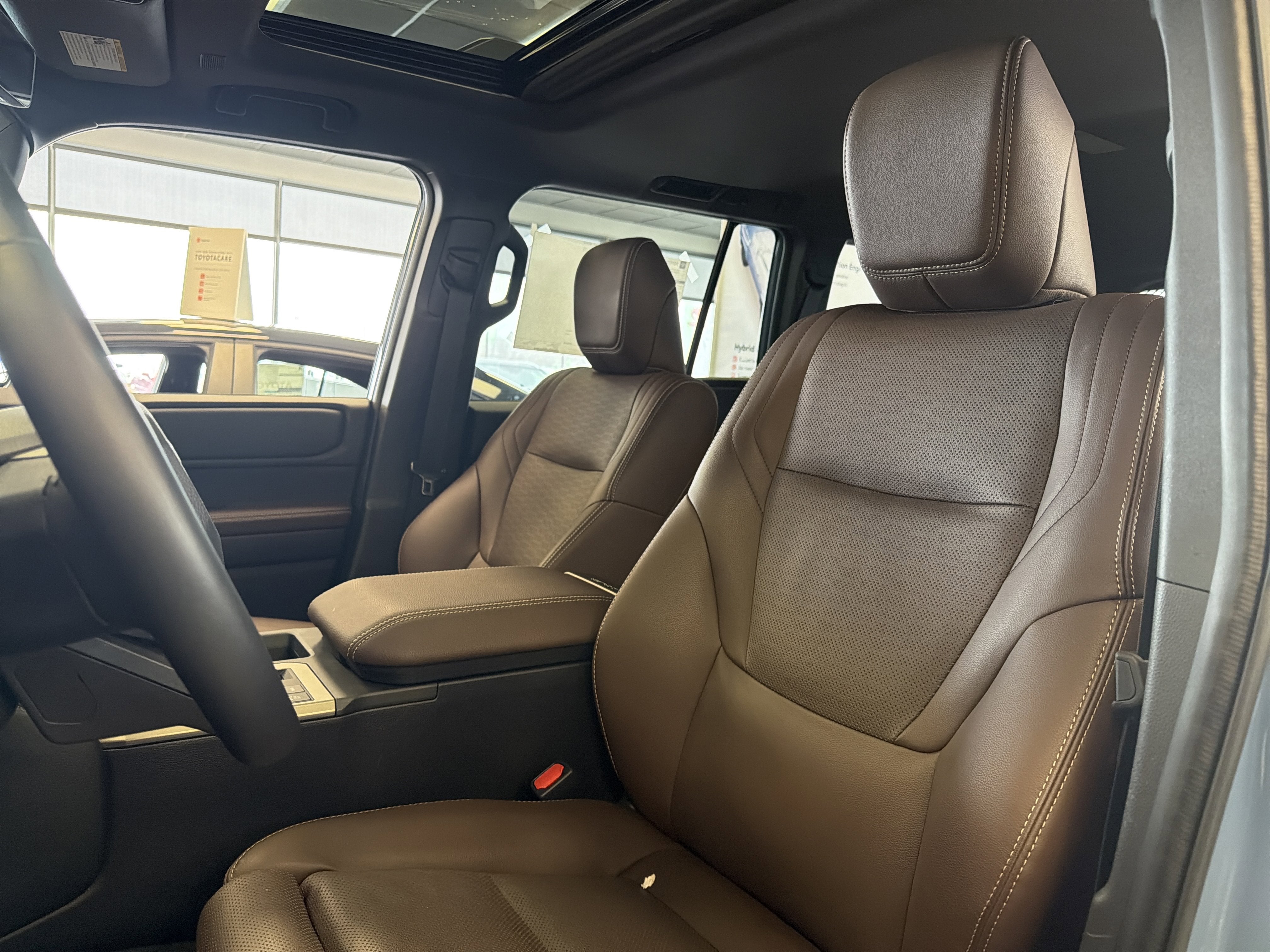 2025 Toyota Land Cruiser 4WD (Natl)