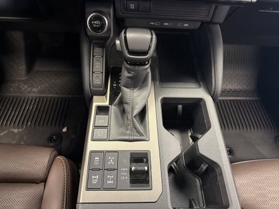 2025 Toyota Land Cruiser 4WD (Natl)