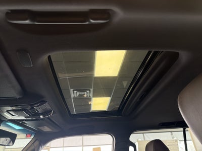 2025 Toyota Land Cruiser 4WD (Natl)