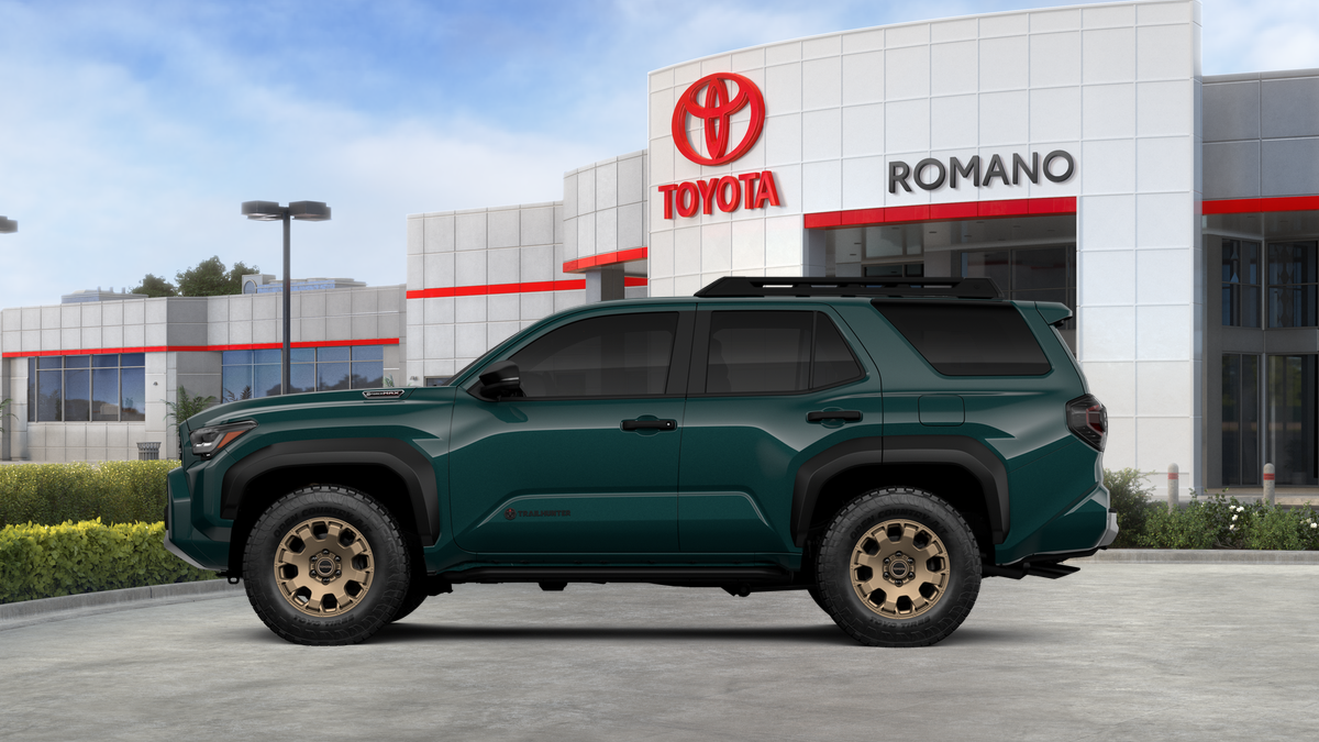 2025 Toyota 4Runner i-FORCE MAX 4Runner Trailhunter