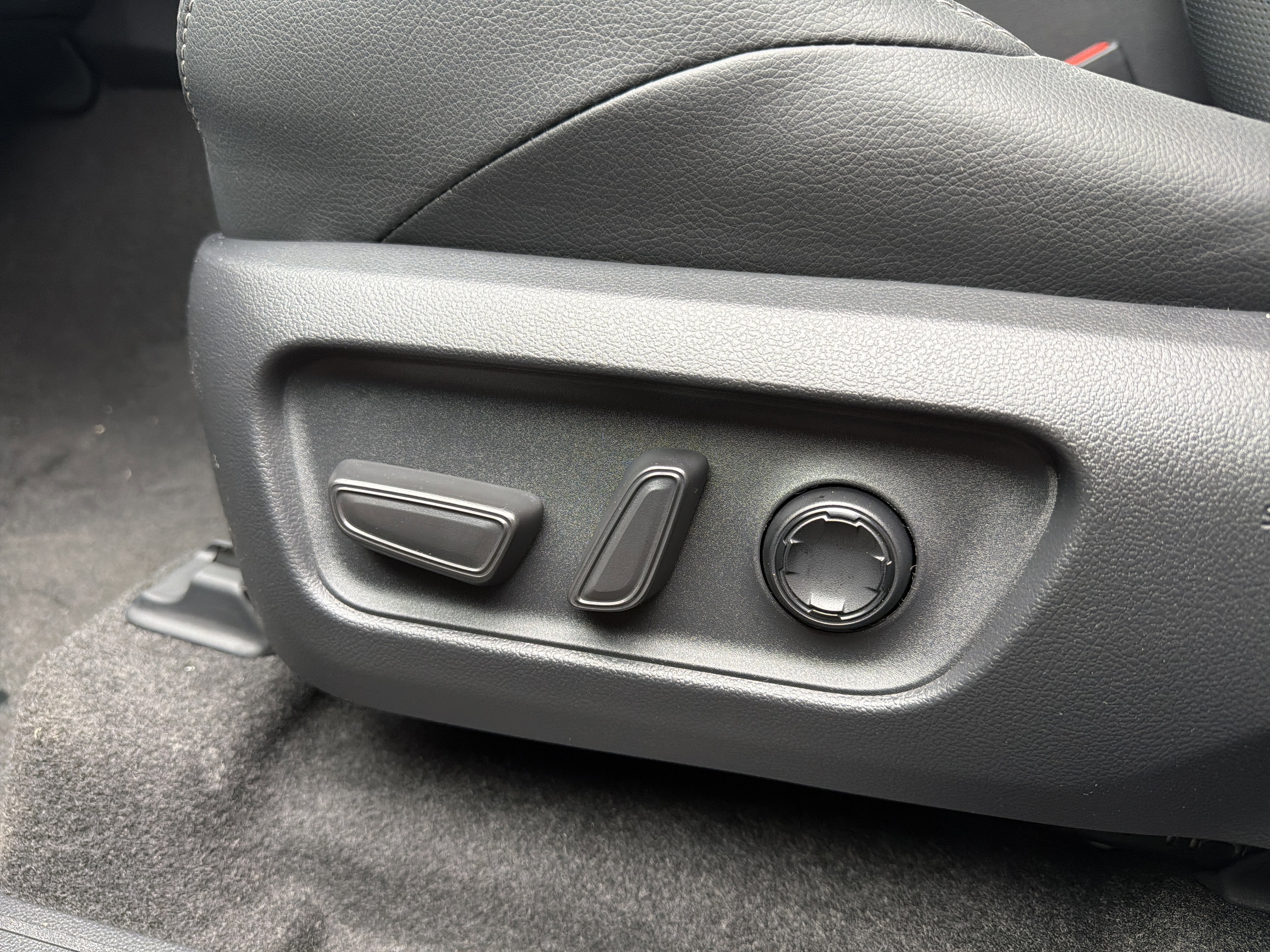 2026 Toyota 4Runner i-FORCE MAX 4Runner Limited