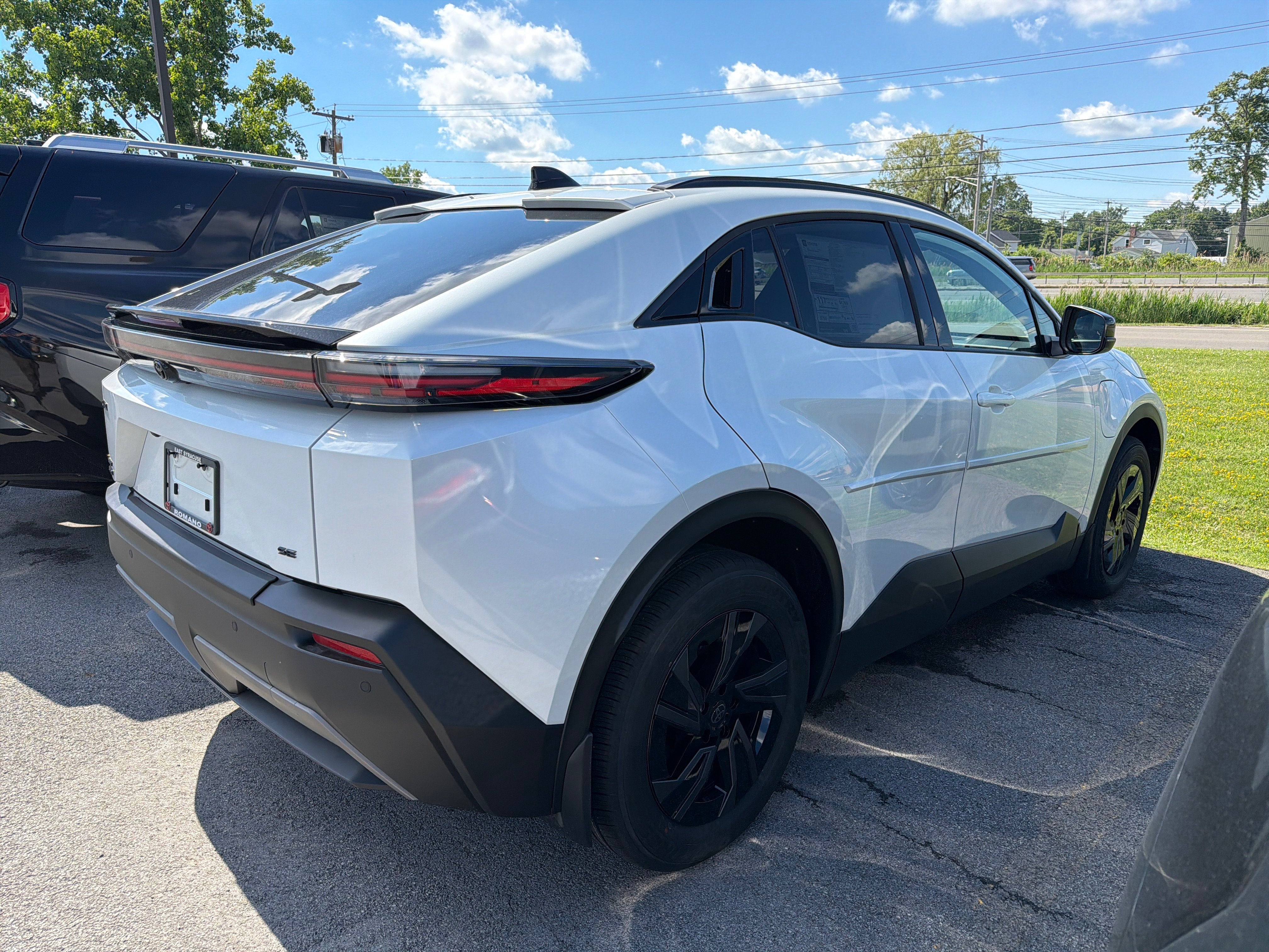 2026 Toyota C-HR SE
