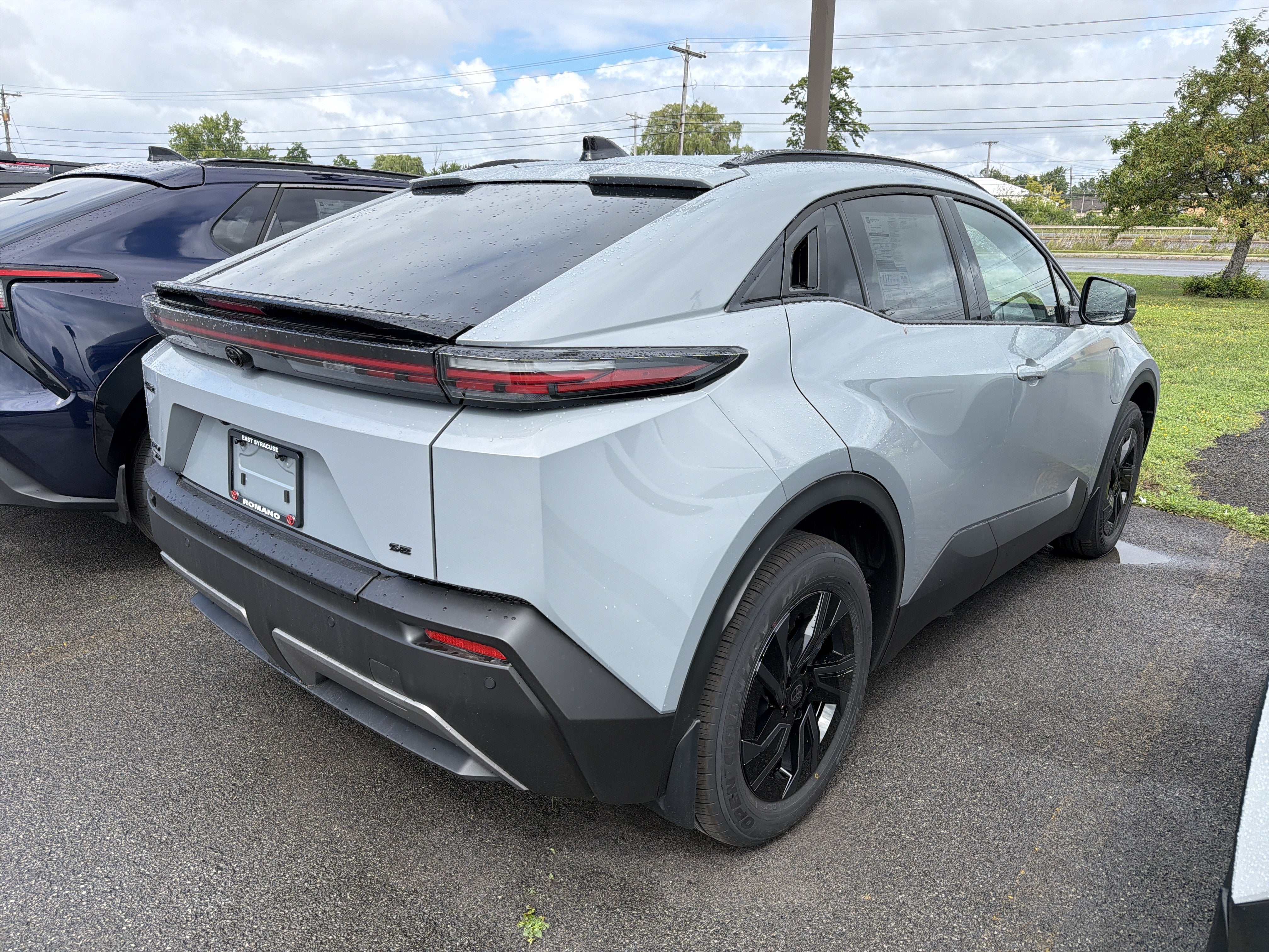 2026 Toyota C-HR SE