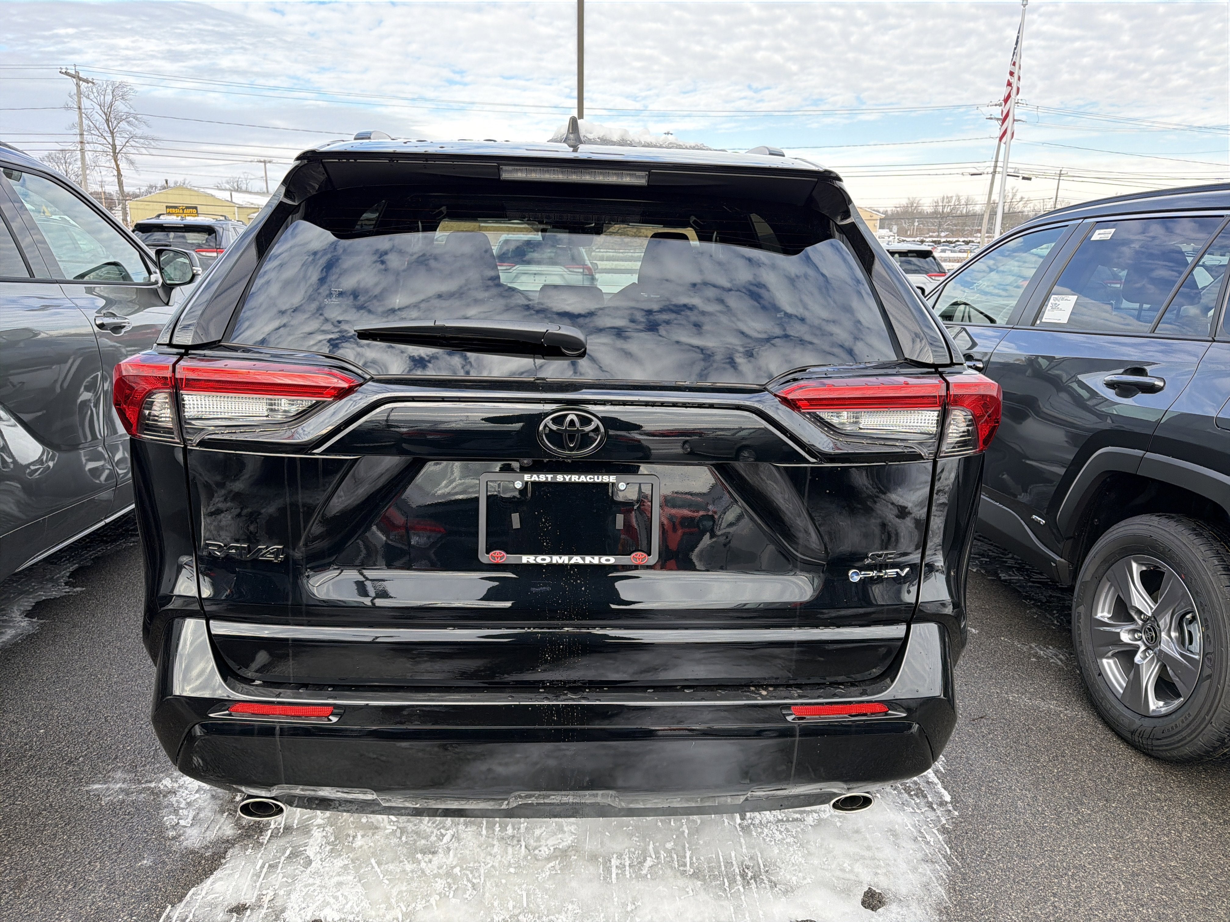 2025 Toyota RAV4 Plug-in Hybrid SE