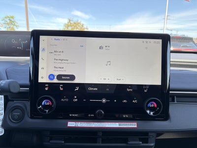2026 Toyota bZ Woodland AWD (Natl)