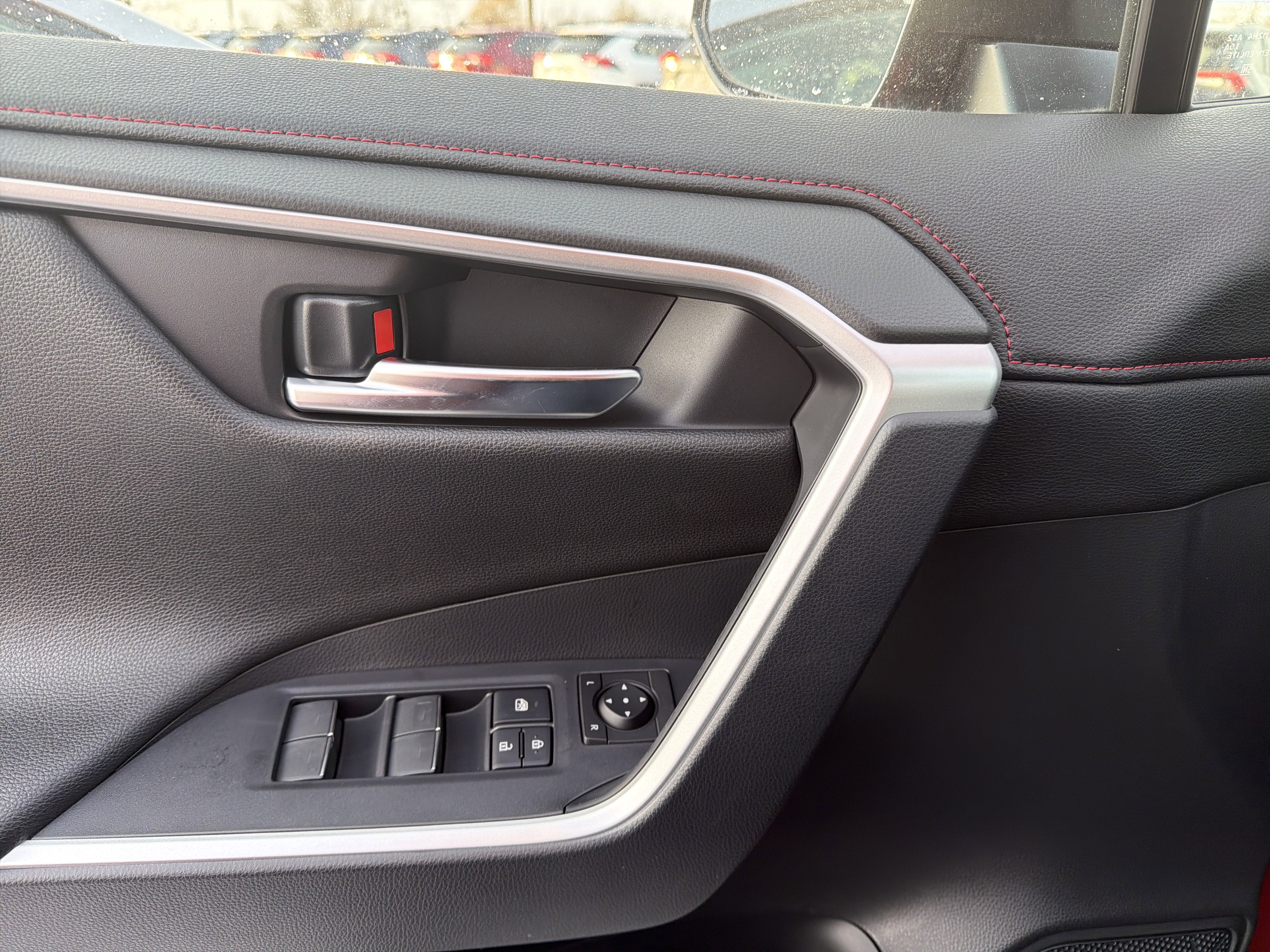 2025 Toyota RAV4 Plug-in Hybrid XSE