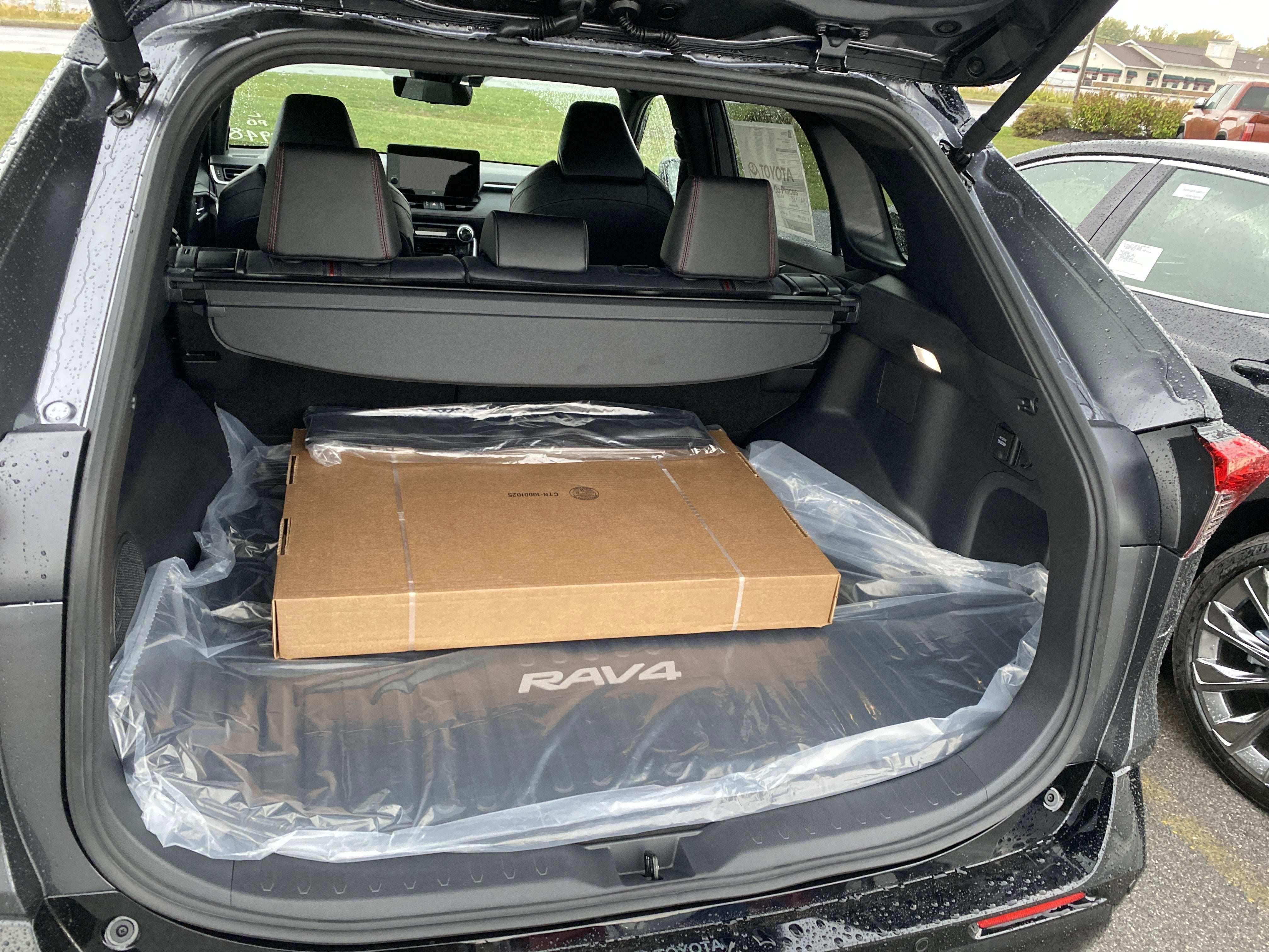 2025 Toyota RAV4 Plug-in Hybrid XSE