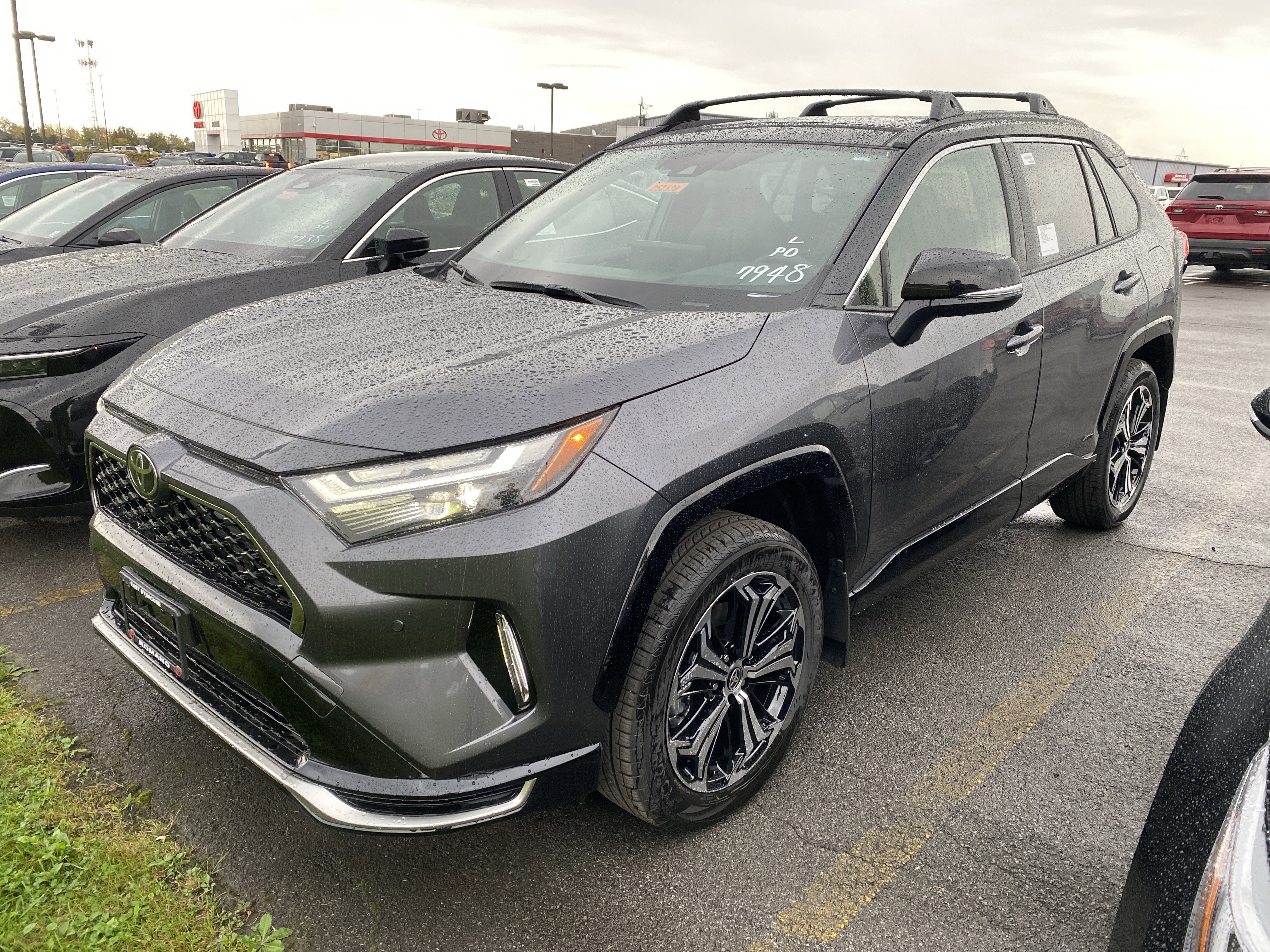 2025 Toyota RAV4 Plug-in Hybrid XSE