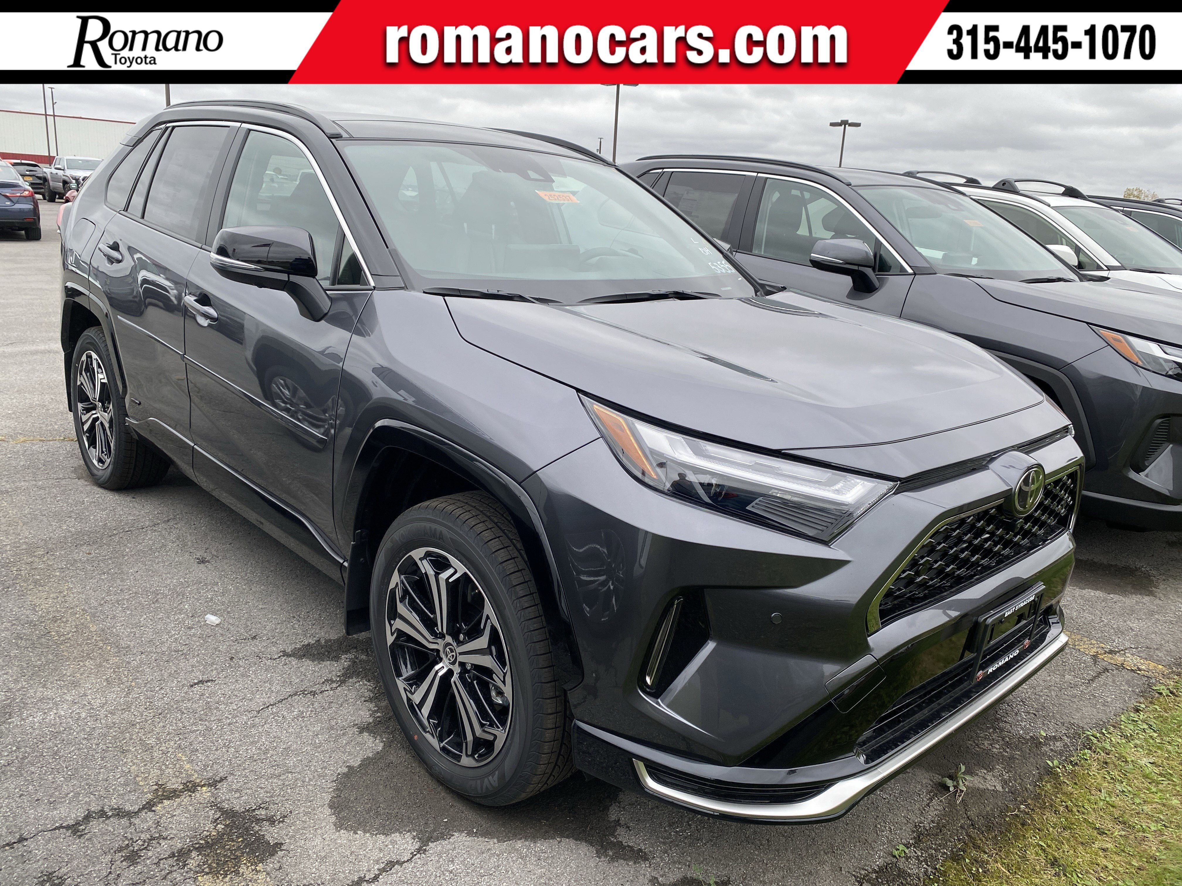 2025 Toyota RAV4 Plug-in Hybrid XSE