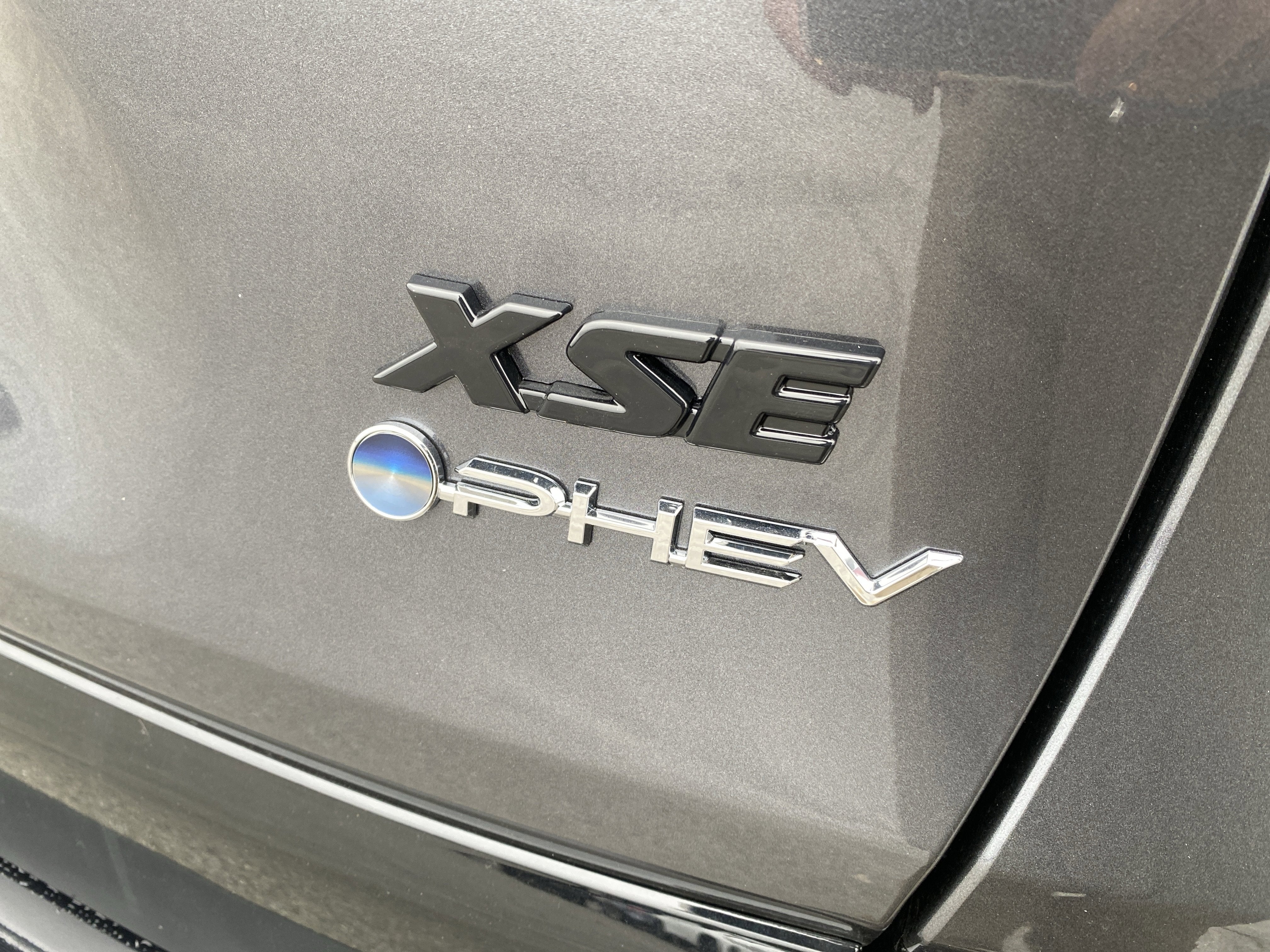 2025 Toyota RAV4 Plug-in Hybrid XSE