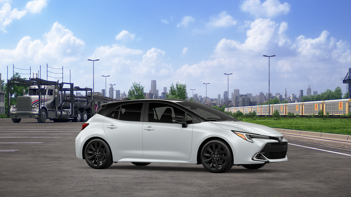 2027 Toyota Corolla Hatchback XSE