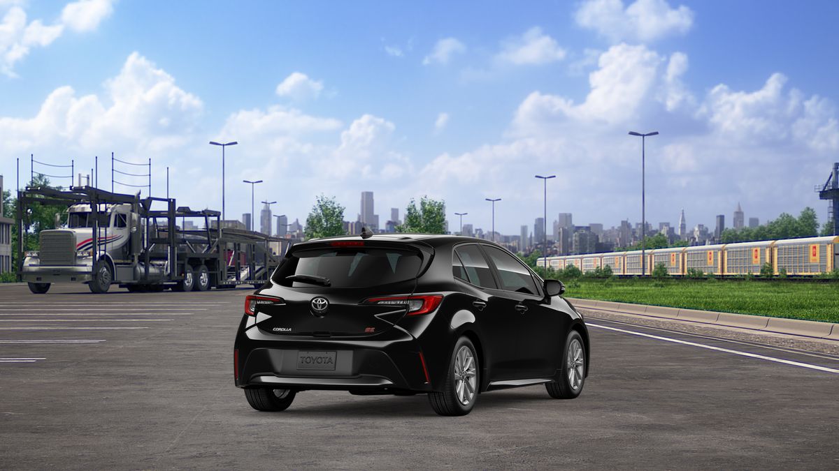 2026 Toyota Corolla Hatchback SE